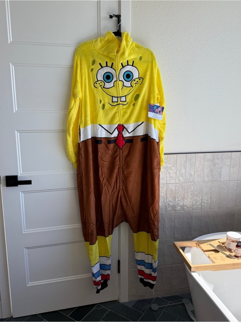 NWT Adult SpongeBob SquarePants Onesie Halloween Costume Men’s L XL New